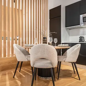 Elegant In The Heart Of By Rems Apartamento
