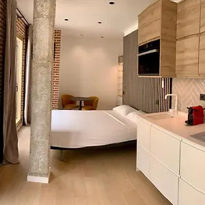 Apartment Ecopausa Beatas, Málaga